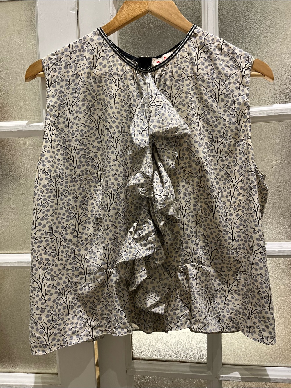 Marni Sleeveless Ruffle Front Floral Top - Cream/Blue. Size 44. Medium for USA